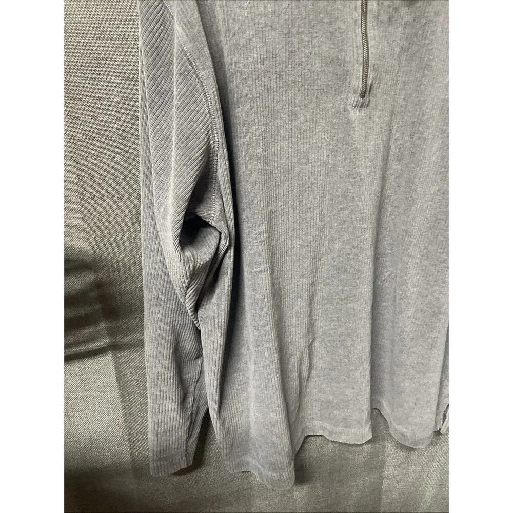 Structure Brand Men’s Grey Ribbed Corduroy Quarter-Zip Sweatshirt